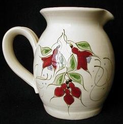 F7-a.Ireland Kylemore Pottry pitcher with fushia 14kB.jpg (14263 bytes)