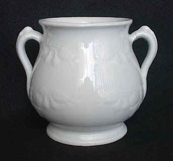 J44-White Ironstone sugar bowl.jpg (45537 bytes)