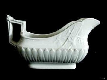 L75-Mellor Tailor gravy sauce boat 10kB.jpg (11001 bytes)