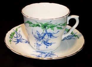 J20b-Colcough cup and saucer blue fuchsias 15kB.jpg (14382 bytes)