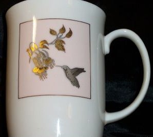 A14-a.Otagiri Mug 13kB.jpg (12290 bytes)